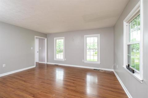 33 Valley View Ave, Mount Sidney, VA 24467 photo 5