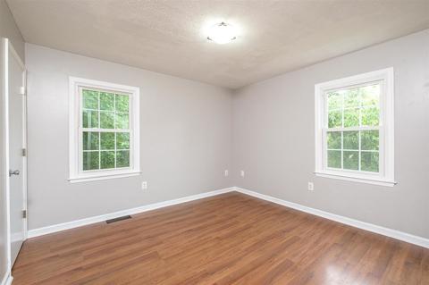 33 Valley View Ave, Mount Sidney, VA 24467 photo 17