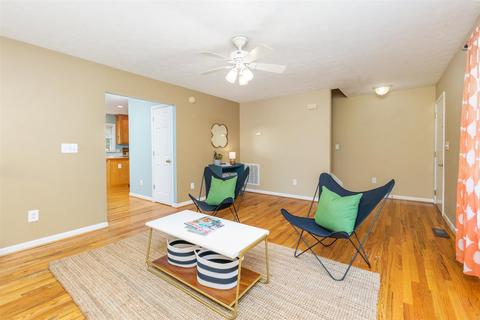 14 E Hampton St, Staunton, VA 24401 photo 5