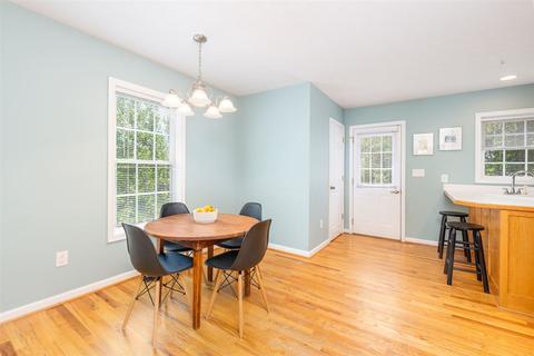 14 E Hampton St, Staunton, VA 24401 photo 7