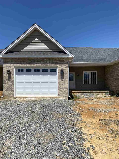 20 Pebble Ct, Stuarts Draft, VA 24477 photo 1