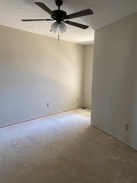 18 Pebble Ct, Stuarts Draft, VA 24477 photo 2