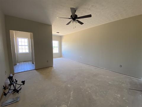 18 Pebble Ct, Stuarts Draft, VA 24477 photo 4