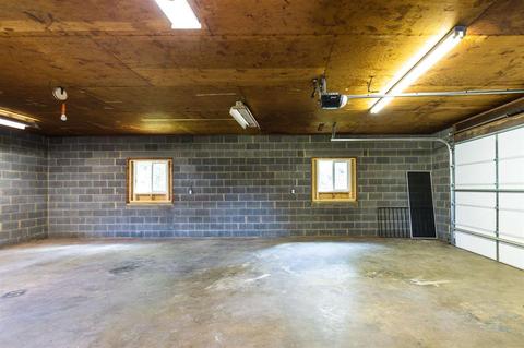 210 Draft Ave, Stuarts Draft, VA 24477 photo 28
