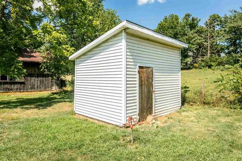 210 Draft Ave, Stuarts Draft, VA 24477 photo 46
