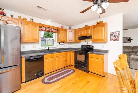 33 Arrowhead Ln, Stuarts Draft, VA 24477 photo 28