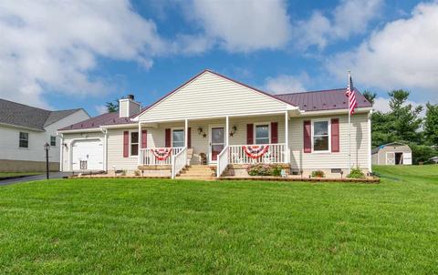 33 Arrowhead Ln, Stuarts Draft, VA 24477 photo 3