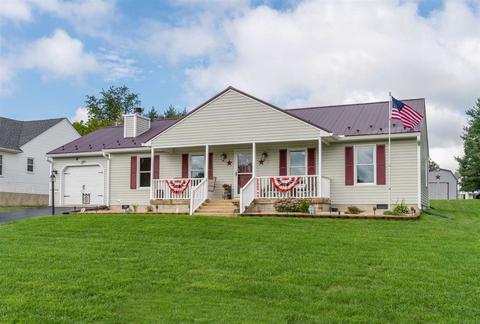 33 Arrowhead Ln, Stuarts Draft, VA 24477 photo 2