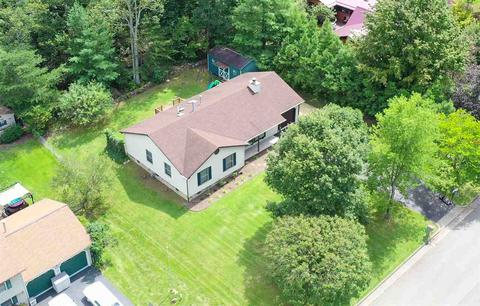 292 Falling Rock Dr, Stuarts Draft, VA 24477 photo 2
