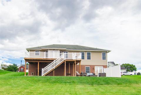 230 Rustic Ave, Broadway, VA 22815 photo 4
