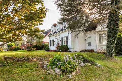 303 Crompton Rd, Waynesboro, VA 22980 photo 4