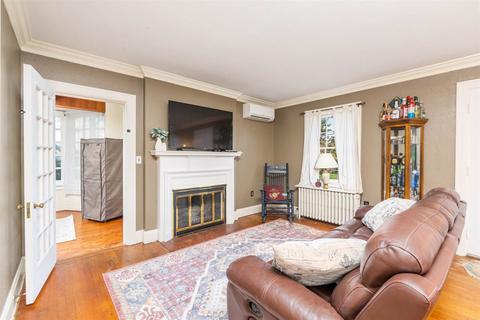 303 Crompton Rd, Waynesboro, VA 22980 photo 5