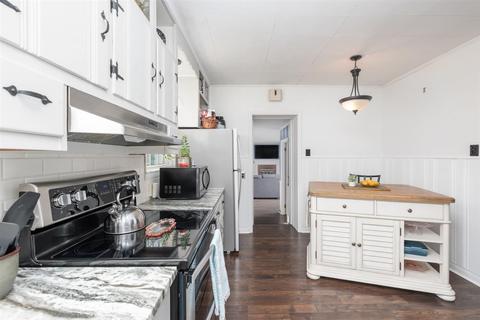 303 Crompton Rd, Waynesboro, VA 22980 photo 14