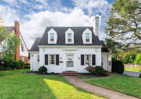 303 Crompton Rd, Waynesboro, VA 22980 photo 1
