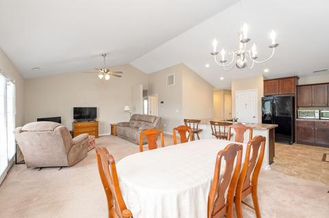 63 Upland Ct, Stuarts Draft, VA 24477 photo 10