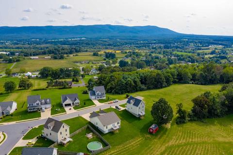 63 Upland Ct, Stuarts Draft, VA 24477 photo 29