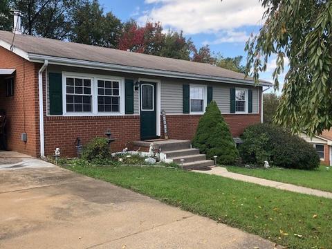 312 Commodore St, Staunton, VA 24401 photo 3