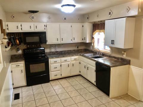 312 Commodore St, Staunton, VA 24401 photo 11
