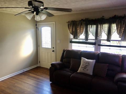 312 Commodore St, Staunton, VA 24401 photo 9
