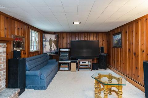 637 Pine Ave, Waynesboro, VA 22980 photo 26