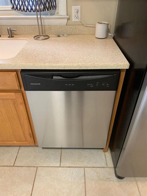 Undisclosed, Lyndhurst, VA 22952 photo 12