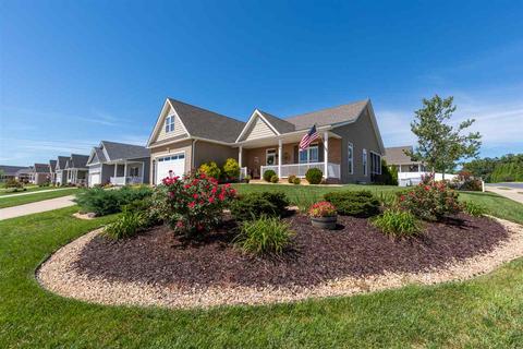 74 Marble Dr, Stuarts Draft, VA 24477 photo 6