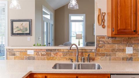 74 Marble Dr, Stuarts Draft, VA 24477 photo 9