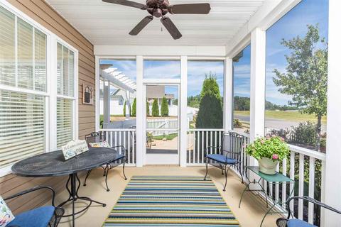 74 Marble Dr, Stuarts Draft, VA 24477 photo 4