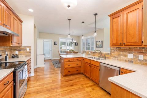 74 Marble Dr, Stuarts Draft, VA 24477 photo 7