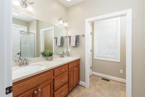 74 Marble Dr, Stuarts Draft, VA 24477 photo 20