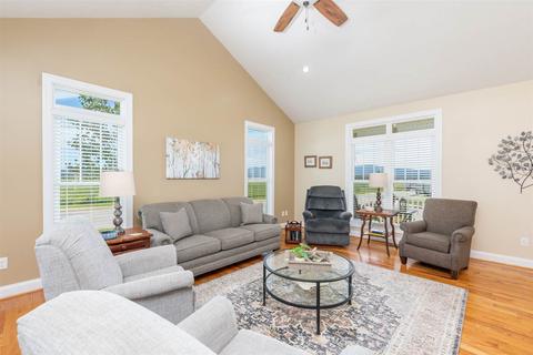 74 Marble Dr, Stuarts Draft, VA 24477 photo 17