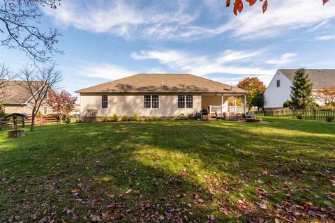 32 Fall Ridge Dr, Stuarts Draft, VA 24477 photo 4