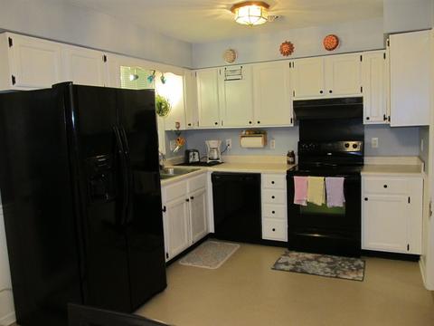 83 Overlook Ave, Mount Sidney, VA 24467 photo 4