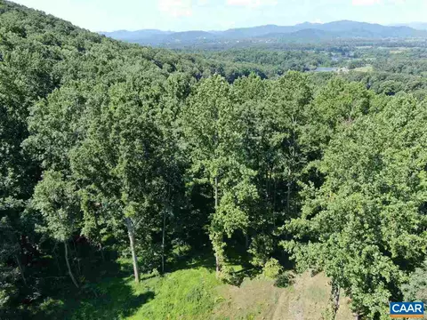 White Eagle Ln, Charlottesville, VA 22903 photo 6