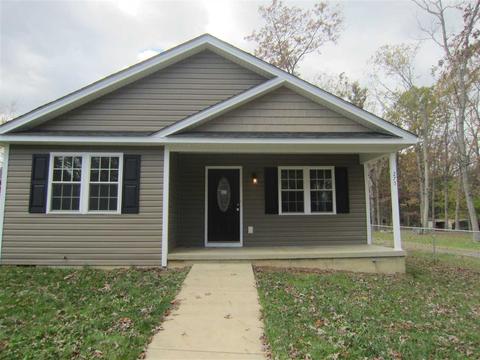 275 Dodge St, Stuarts Draft, VA 24477 photo 2