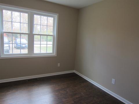 275 Dodge St, Stuarts Draft, VA 24477 photo 11