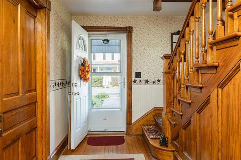 32 Flory Ave, Stuarts Draft, VA 24477 photo 5