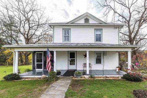32 Flory Ave, Stuarts Draft, VA 24477 photo 1