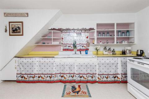 32 Flory Ave, Stuarts Draft, VA 24477 photo 9