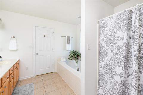 74 Meriwether Cir, Stuarts Draft, VA 24477 photo 37