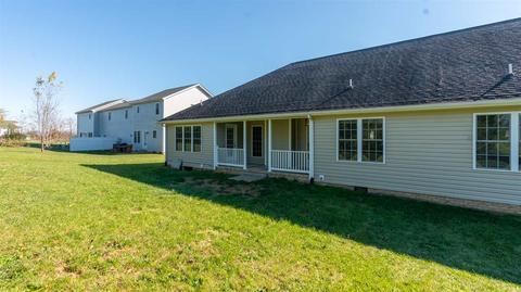 74 Meriwether Cir, Stuarts Draft, VA 24477 photo 5