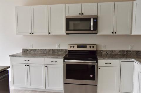 36 Meriwether Cir, Stuarts Draft, VA 24477 photo 4