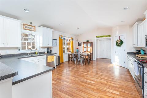 73 Brookmill Rd, Stuarts Draft, VA 24477 photo 10