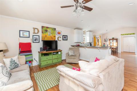 73 Brookmill Rd, Stuarts Draft, VA 24477 photo 7
