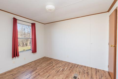 2141 Broadhead School Rd, Middlebrook, VA 24459 photo 9