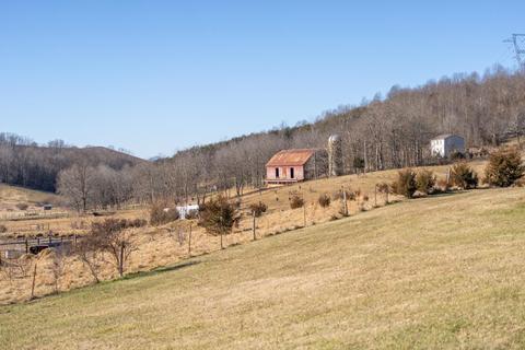 2141 Broadhead School Rd, Middlebrook, VA 24459 photo 8