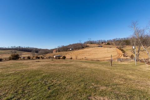 2141 Broadhead School Rd, Middlebrook, VA 24459 photo 5