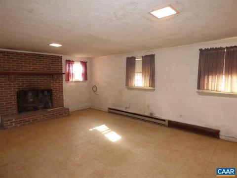 462 S Main St, Amherst, VA 24521 photo 35