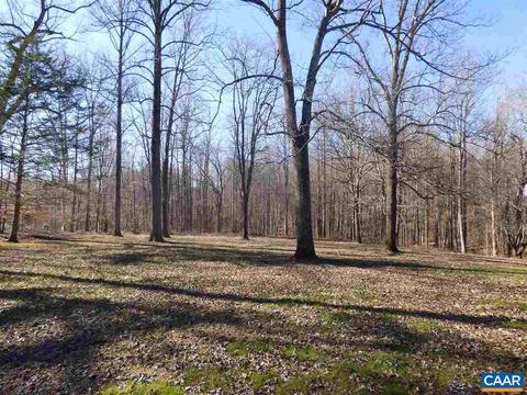 462 S Main St, Amherst, VA 24521 photo 2