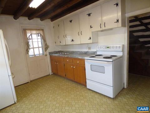 462 S Main St, Amherst, VA 24521 photo 10